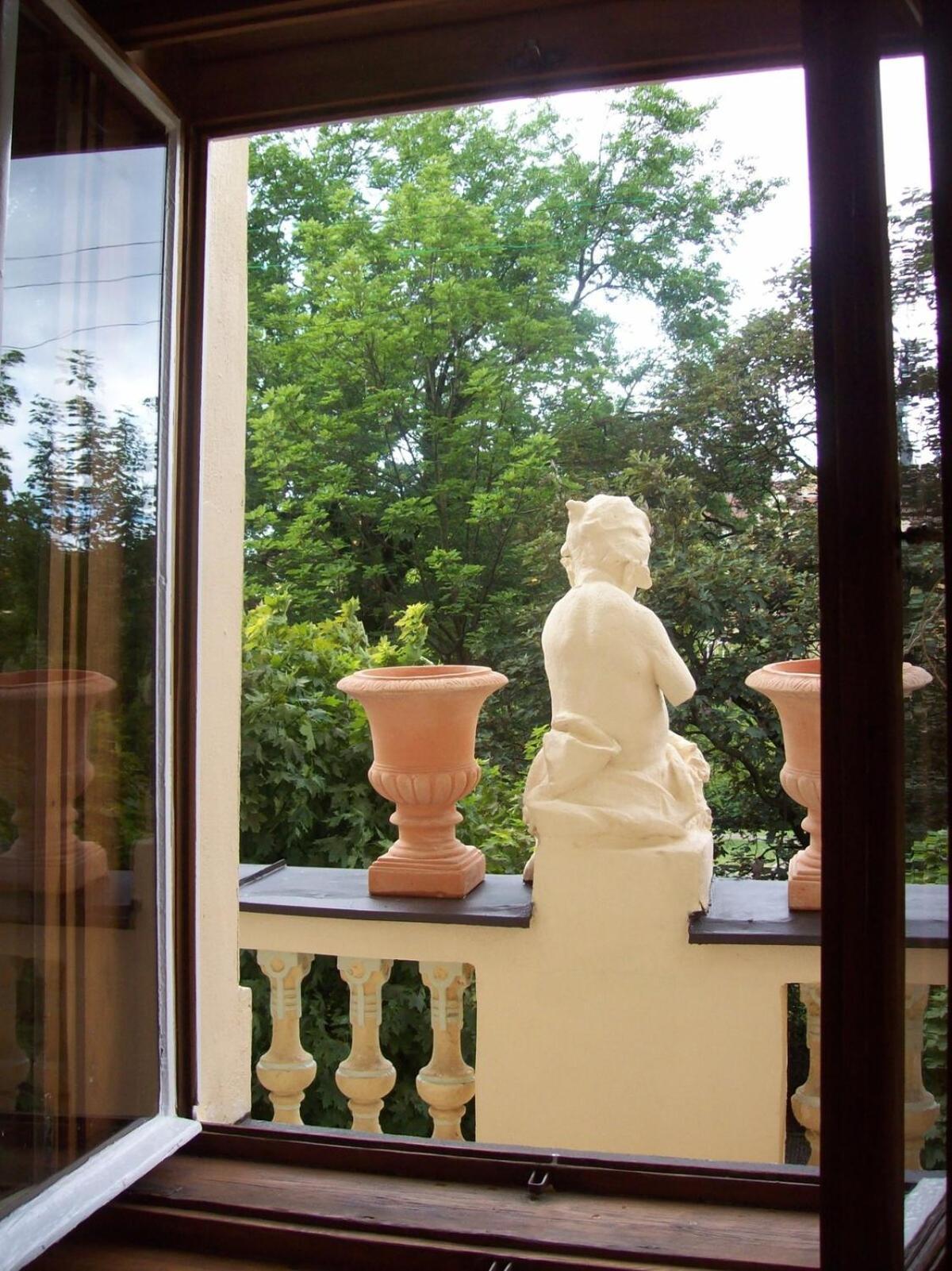 Art Nouveau Treasure * Praga